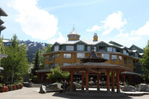 Гостиница Town Plaza Suites by ResortQuest Whistler, Уистлер